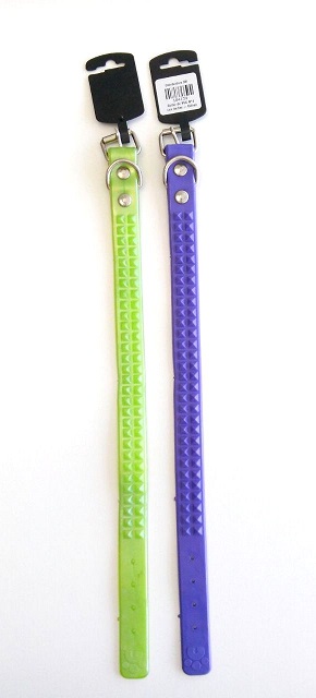 COLLAR DE PVC CON TACHAS N°4 - CAFRAN