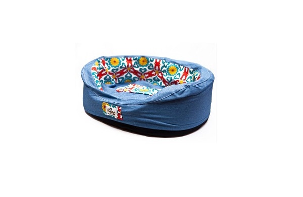 MOISES JEAN CON GABARDINA CHICO 45 X 36 X 14 CM. - PER-ROS